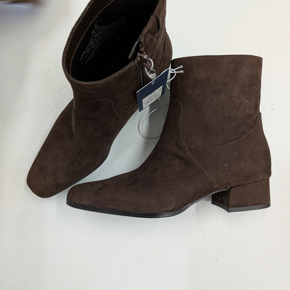 Universal Thread Brown Ankle Boots Size 8 Block Heel Suede Look Zip